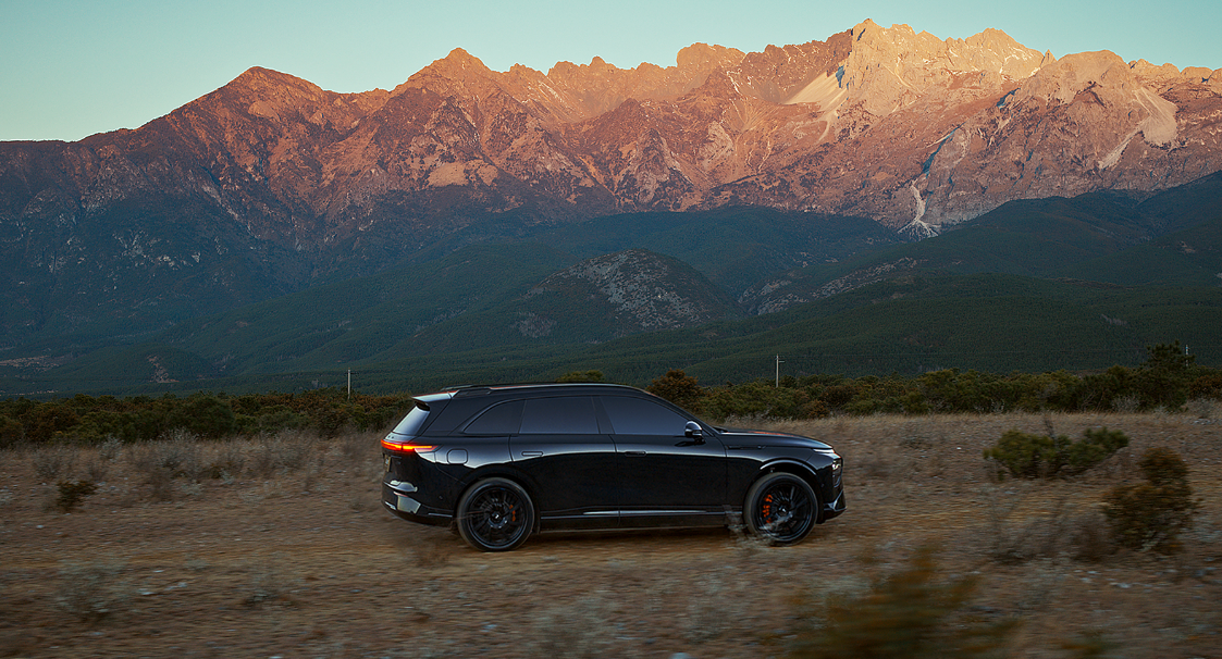 Suspension pneumatique à double chambre