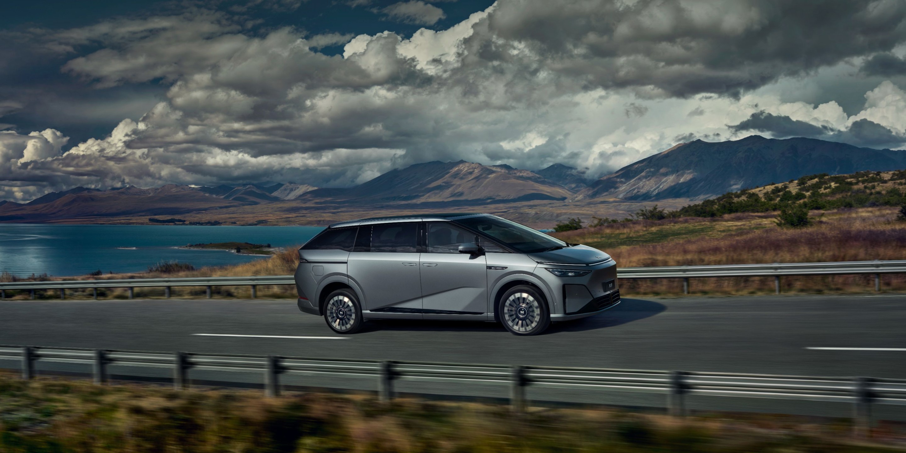 Technologie XPILOT ASSIST³ du XPENG X9